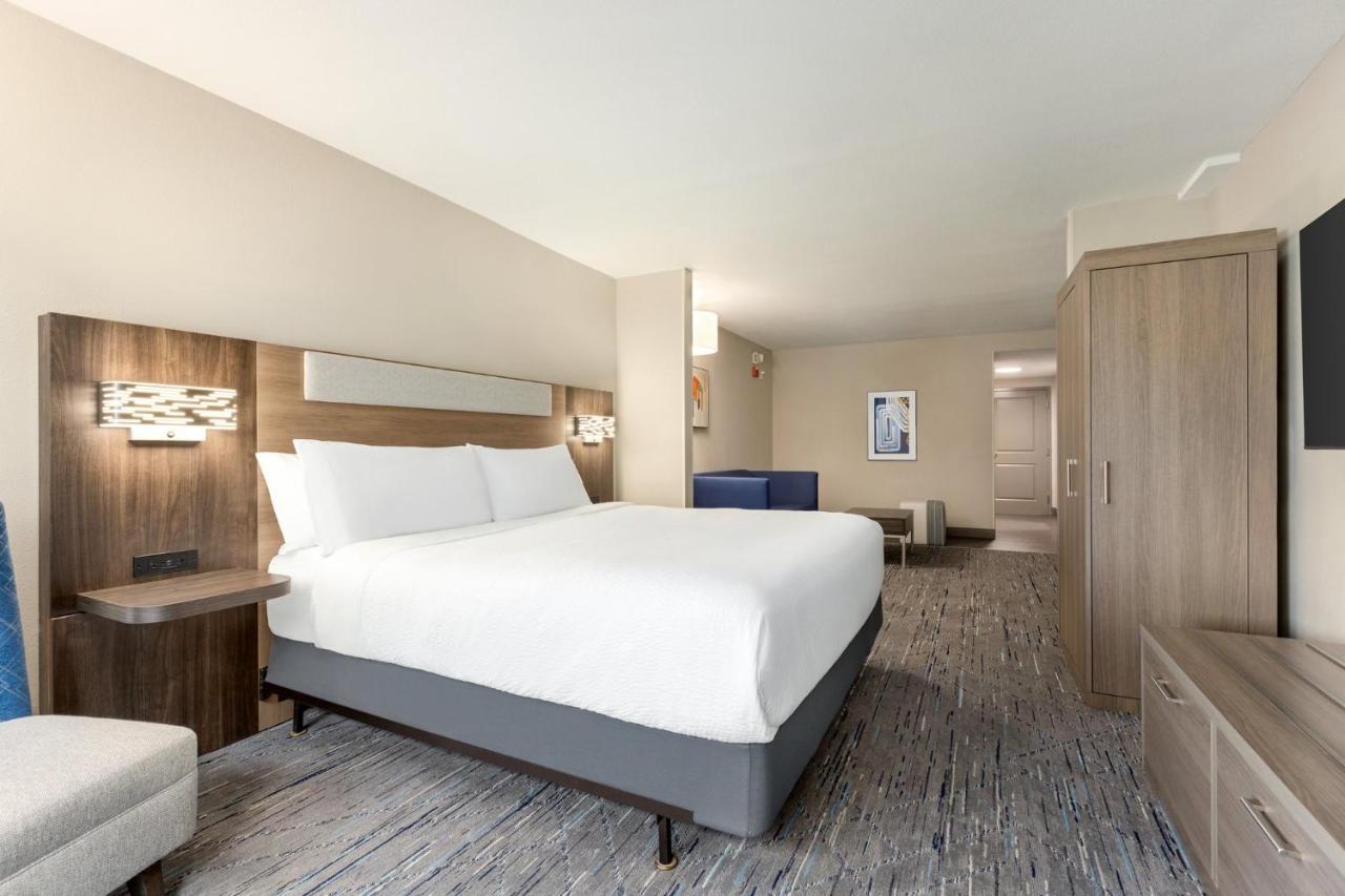 Holiday Inn Express Hotel & Suites Fort Pierce West By Ihg Exterior foto