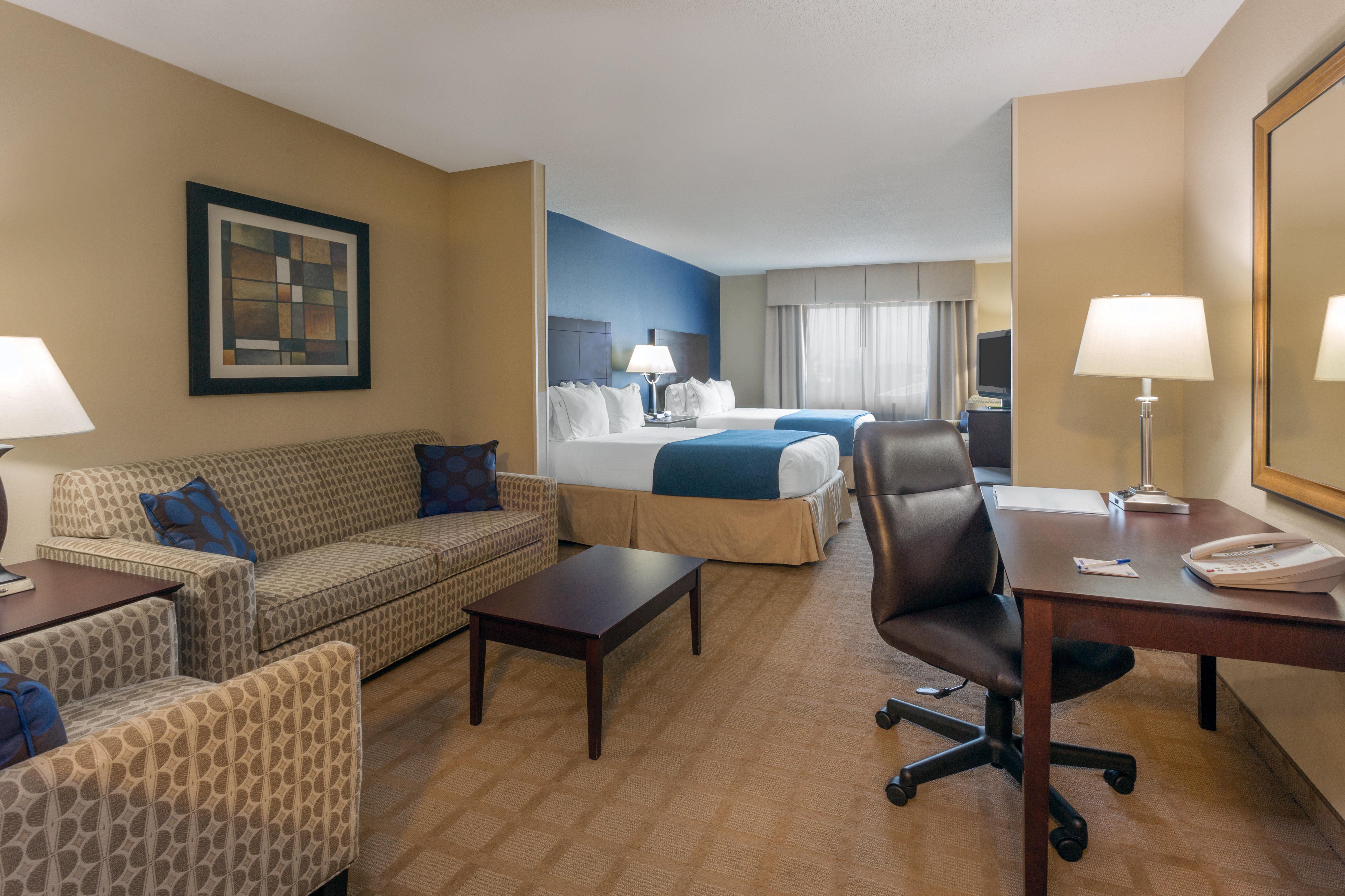 Holiday Inn Express Hotel & Suites Fort Pierce West By Ihg Exterior foto